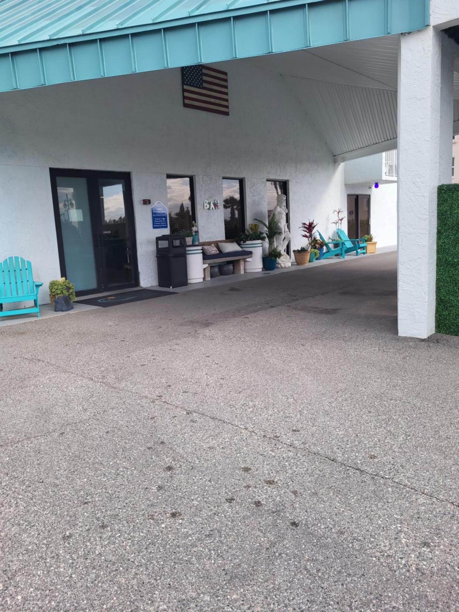 Beachside Hotel - Pool Is Open! Daytona Beach Shores Esterno foto