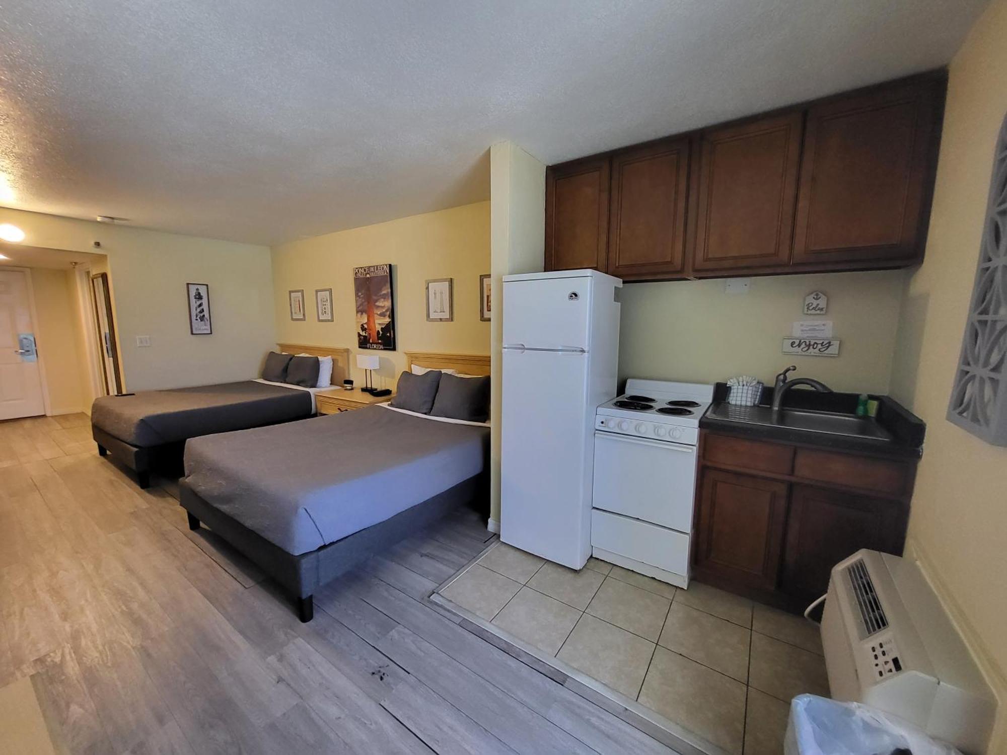 Beachside Hotel - Pool Is Open! Daytona Beach Shores Esterno foto